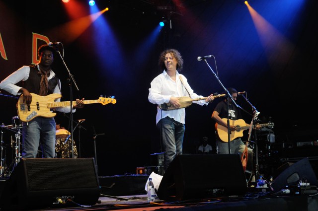 Aziz Sahmaoui & the University of Gnawa 01