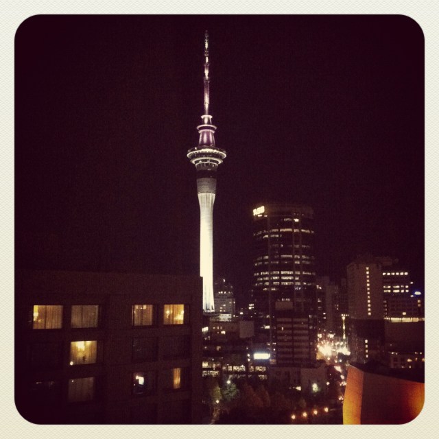 aukland nighttime