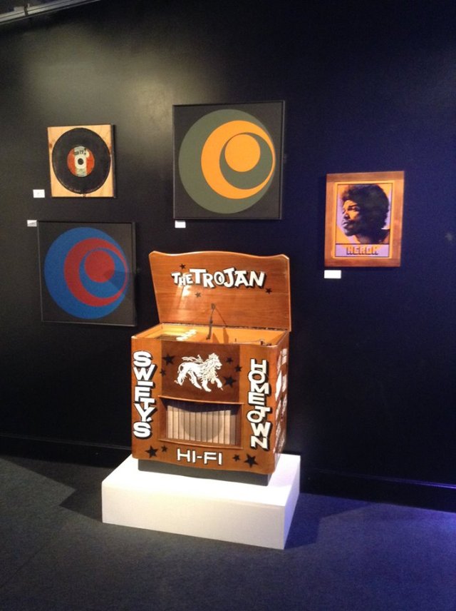 Swifty stereogram + MW003 prints....