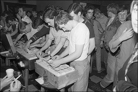 Diggin' in the crates - Wigan Casino Record Bar 1980 